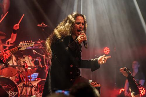 Rhapsody of Fire-1-Verbeterd-NR